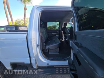 2024 Ford F-250 Lariat - miniatura 16