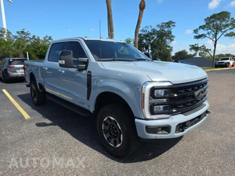 2024 Ford F-250 Lariat - miniatura 4
