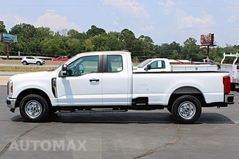 2024 Ford F-250 XL - miniatura 6