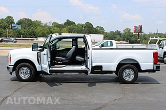 2024 Ford F-250 XL - miniatura 7