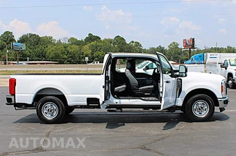 2024 Ford F-250 XL - miniatura 9