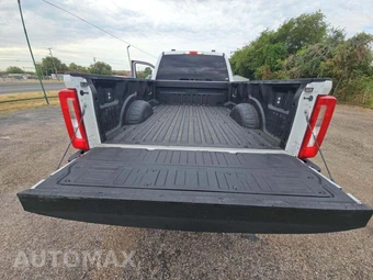 2024 Ford F-250 XLT - miniatura 11