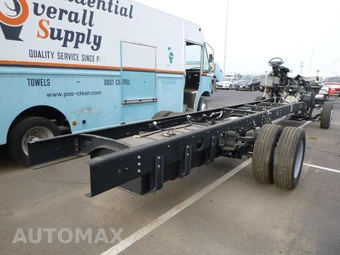 2024 Ford F-53 Class A Motorhome Chassis DRW - miniatura 3