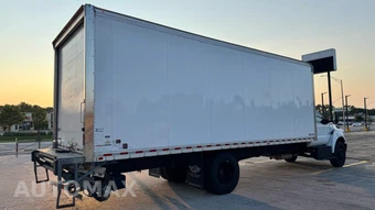 2024 Ford F-650 Super Duty - miniatura 7
