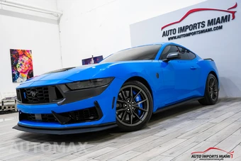 2024 Ford Mustang Dark Horse Coupe - miniatura 3
