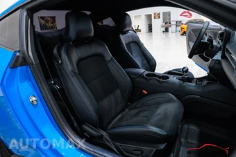 2024 Ford Mustang Dark Horse Coupe - miniatura 46