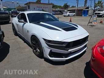 2024 Ford Mustang Dark Horse Coupe – miniatura 4