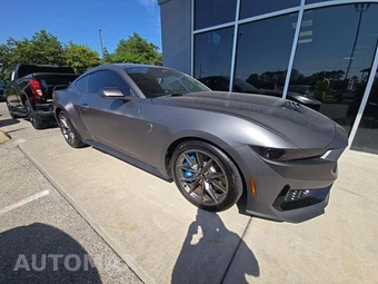 2024 Ford Mustang Dark Horse Coupe – miniatura 4