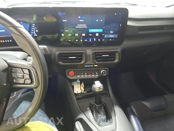 2024 Ford Mustang Dark Horse Coupe - miniatura 11