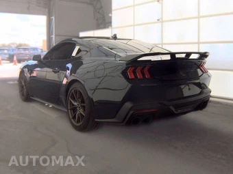 2024 Ford Mustang Dark Horse Coupe – miniatura 6