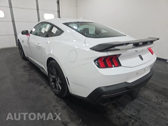2024 Ford Mustang Dark Horse Coupe - miniatura 6