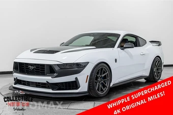 2024 Ford Mustang Dark Horse Coupe - miniatura 1