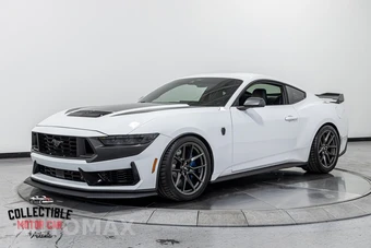 2024 Ford Mustang Dark Horse Coupe - miniatura 10