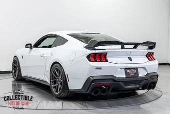 2024 Ford Mustang Dark Horse Coupe - miniatura 15