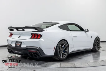 2024 Ford Mustang Dark Horse Coupe - miniatura 20