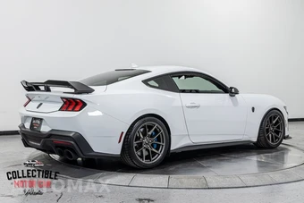 2024 Ford Mustang Dark Horse Coupe - miniatura 21