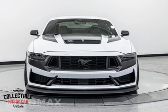 2024 Ford Mustang Dark Horse Coupe - miniatura 28
