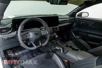 2024 Ford Mustang Dark Horse Coupe - miniatura 4
