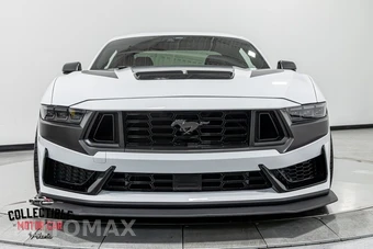 2024 Ford Mustang Dark Horse Coupe - miniatura 43