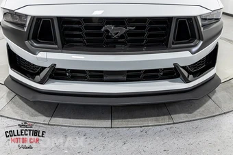 2024 Ford Mustang Dark Horse Coupe - miniatura 47