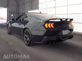 2024 Ford Mustang Dark Horse Coupe – miniatura 6
