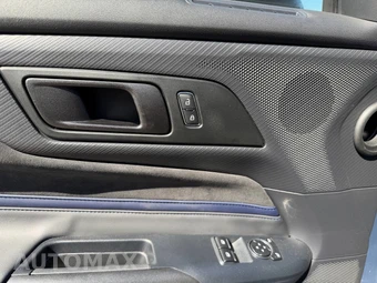 2024 Ford Mustang Dark Horse Coupe - miniatura 9