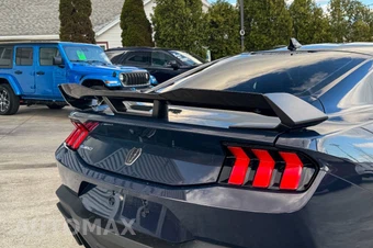 2024 Ford Mustang Dark Horse Coupe – miniatura 24