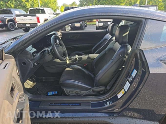 2024 Ford Mustang Dark Horse Coupe - miniatura 3