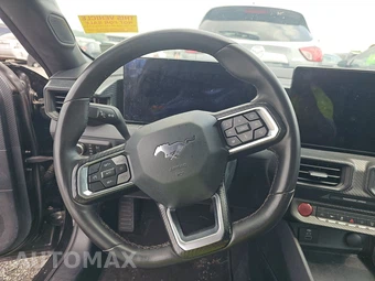 2024 Ford Mustang EcoBoost Coupe - miniatura 10