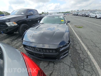 2024 Ford Mustang EcoBoost Coupe - miniatura 2