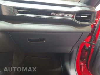 2024 Ford Mustang EcoBoost Coupe - miniatura 19