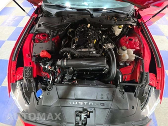 2024 Ford Mustang EcoBoost Coupe - miniatura 25