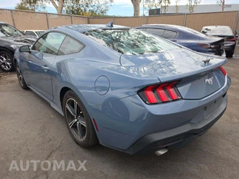 2024 Ford Mustang EcoBoost Coupe - miniatura 2