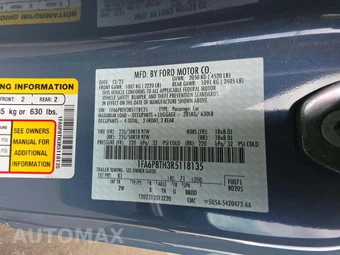 2024 Ford Mustang EcoBoost Coupe - miniatura 5
