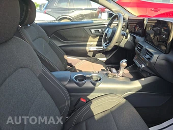 2024 Ford Mustang EcoBoost Coupe - miniatura 8
