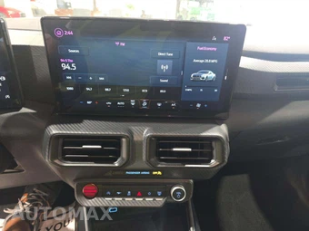 2024 Ford Mustang EcoBoost Coupe - miniatura 10