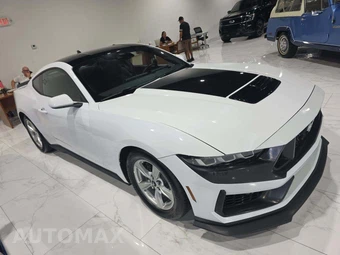 2024 Ford Mustang EcoBoost Coupe - miniatura 4