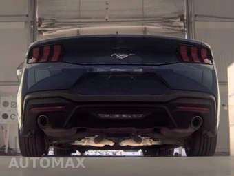 2024 Ford Mustang EcoBoost Coupe - miniatura 7