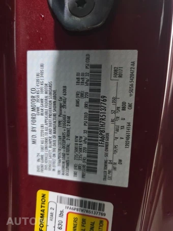 2024 Ford Mustang EcoBoost Coupe - miniatura 11