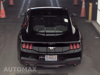 2024 Ford Mustang EcoBoost Coupe - miniatura 5