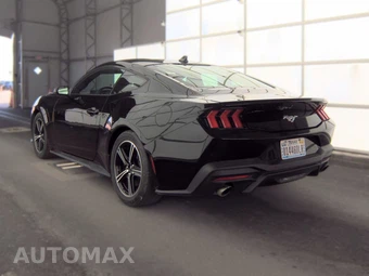 2024 Ford Mustang EcoBoost Coupe - miniatura 6