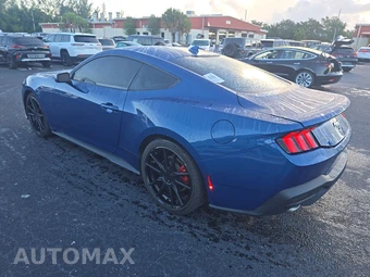 2024 Ford Mustang EcoBoost Coupe - miniatura 6