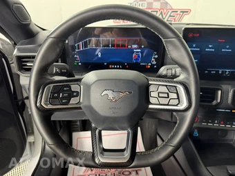 2024 Ford Mustang EcoBoost Coupe - miniatura 12