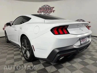 2024 Ford Mustang EcoBoost Coupe - miniatura 25