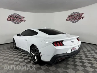 2024 Ford Mustang EcoBoost Coupe - miniatura 5
