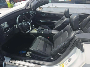 2024 Ford Mustang EcoBoost Premium Convertible - miniatura 6