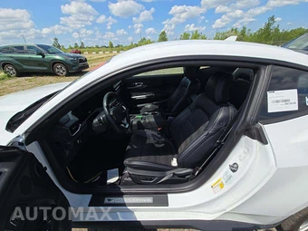 2024 Ford Mustang EcoBoost Premium Coupe - miniatura 3