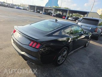 2024 Ford Mustang EcoBoost Premium Coupe - miniatura 4