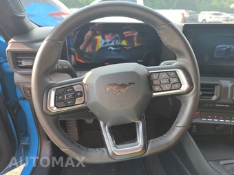 2024 Ford Mustang GT Coupe – miniatura 10