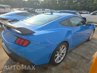 2024 Ford Mustang GT Coupe – miniatura 4